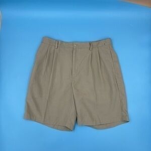 Bolle Golf Khaki Shorts